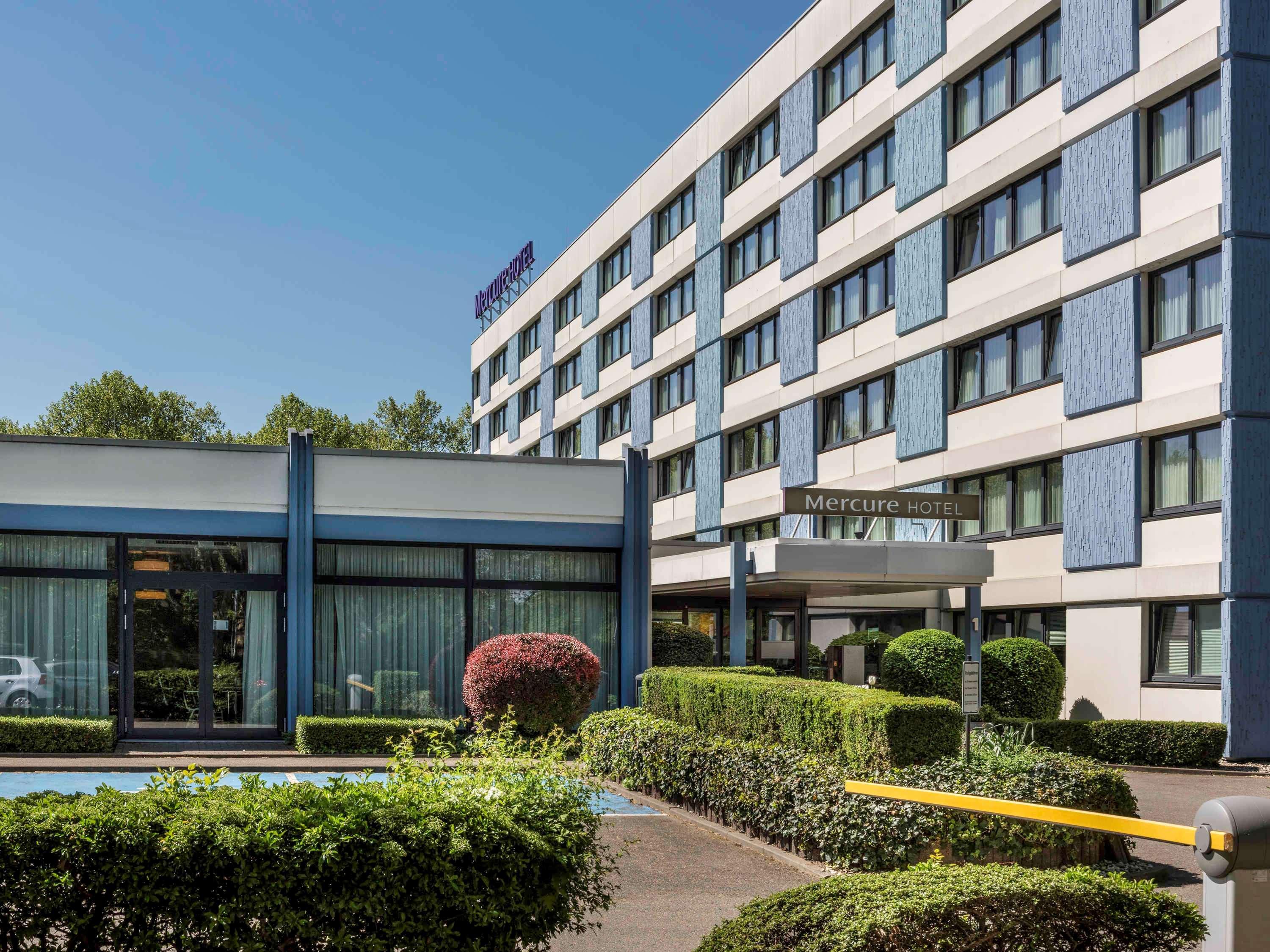 Mercure Hotel Mannheim Am Friedensplatz Exterior foto